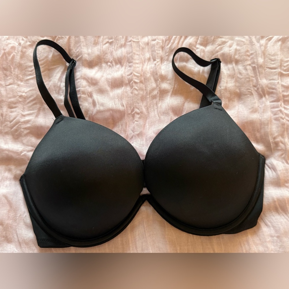 34DPINK VS Wear Everywhere Super Push-Up Bra Black